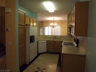 Photo #5: 2233621 Listing