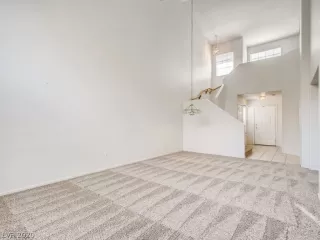 Photo #6: 2233623 Listing