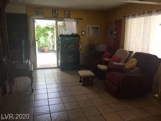 Photo #4: 2233630 Listing 