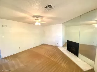 Photo #5: 2233632 Listing 