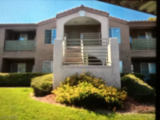 MLS: 2233751 Condo For Sale