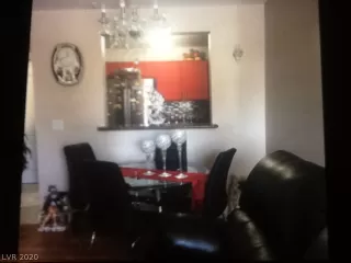 Photo #4: 2233751 Listing