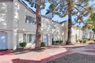 Photo #2: 2233752 Listing