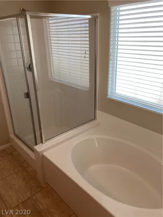 Photo #6: 2233831 Listing 