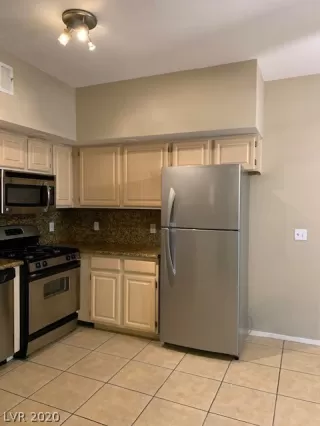 Photo #6: 2233845 Listing 