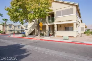 Photo #1: 2233848 Listing