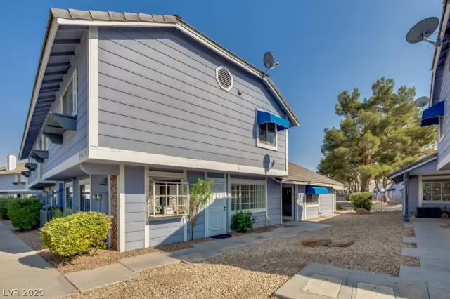 MLS: 2233858 Condo For Sale