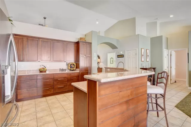 MLS: 2233877 Condo For Sale