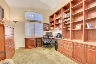 Photo #4: 2233877 Listing