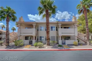 Photo #1: 2233916 Listing 