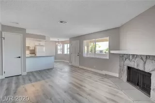 Photo #4: 2233916 Listing 