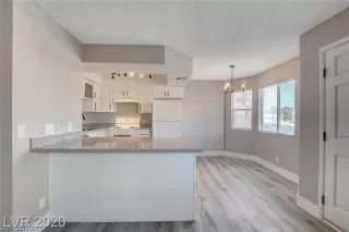 Photo #6: 2233916 Listing 