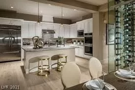 Photo #2: 2234000 Listing