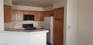 Photo #2: 2234031 Listing