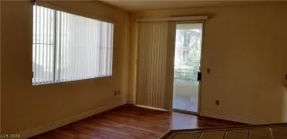 Photo #5: 2234031 Listing