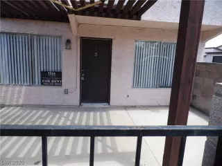 Photo #1: 2234037 Listing 