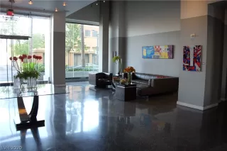 Photo #1: 2234063 Listing