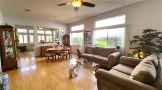 Photo #6: 2234070 Listing 