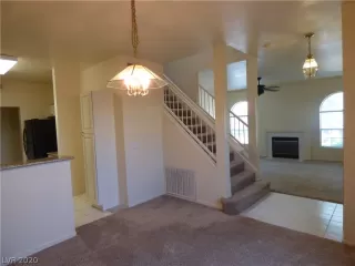 Photo #4: 2234112 Listing