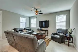 Photo #4: 2234206 Listing 