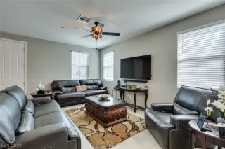 Photo #5: 2234206 Listing 