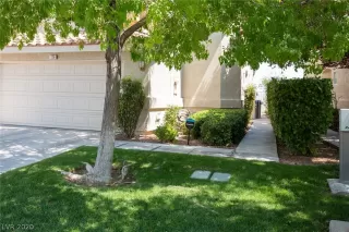 Photo #1: 2234255 Listing