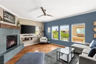 Photo #1: 2234295 Listing