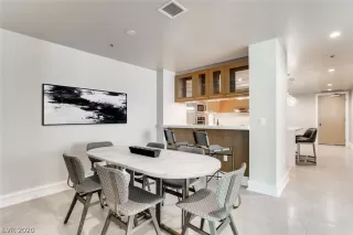 Photo #6: 2234327 Listing