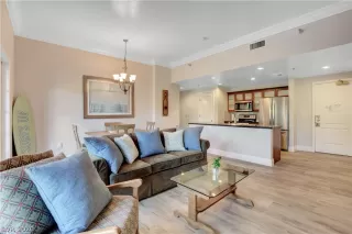 Photo #3: 2234435 Listing 