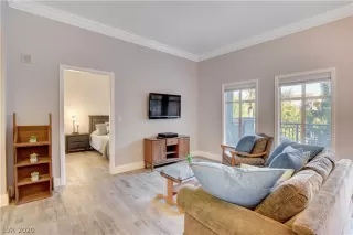 Photo #4: 2234435 Listing 