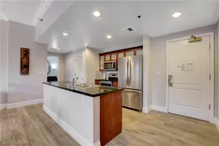 Photo #5: 2234435 Listing 