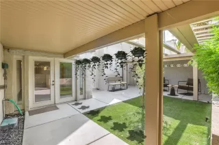 Photo #6: 2234474 Listing