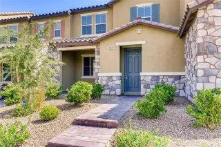 Photo #1: 2234486 Listing 