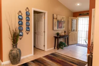 Photo #5: 2234494 Listing 