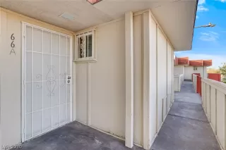 Photo #3: 2234515 Listing