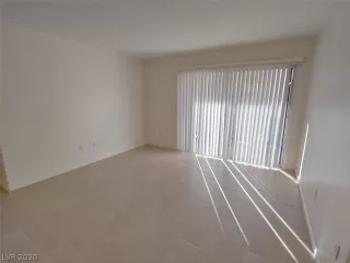 Photo #3: 2234532 Listing