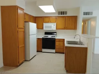 Photo #5: 2234532 Listing