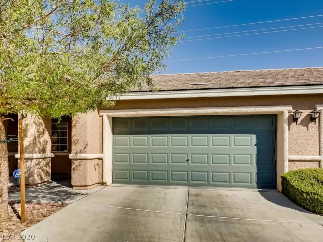 MLS: 2234565 Condo For Sale