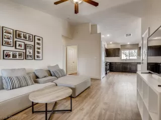 Photo #2: 2234565 Listing