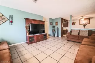 Photo #4: 2234583 Listing 