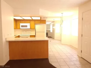 Photo #5: 2234630 Listing 