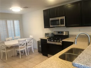 Photo #1: 2234636 Listing 