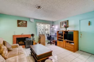 Photo #2: 2234711 Listing