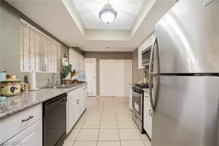 Photo #6: 2234740 Listing