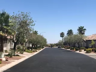 Photo #5: 2234848 Listing