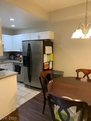 Photo #3: 2234849 Listing