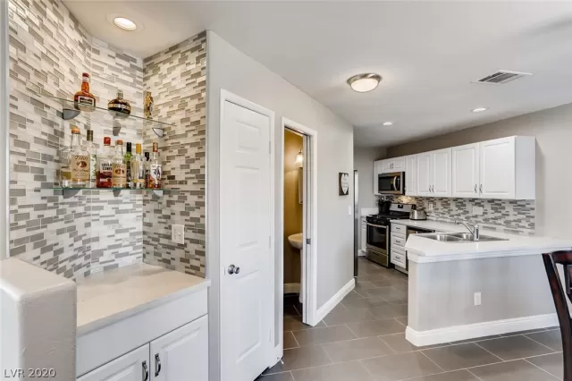 MLS: 2234870 Condo For Sale