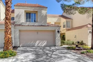 Photo #1: 2234879 Listing 