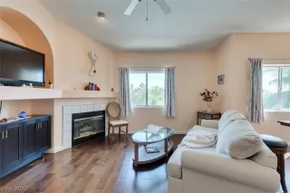 Photo #4: 2234909 Listing 