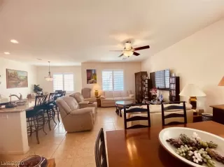 Photo #6: 2234910 Listing 